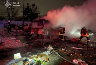 Нічний удар по Києву: є постраждала, пошкоджені авто, будинки і ДНЗ