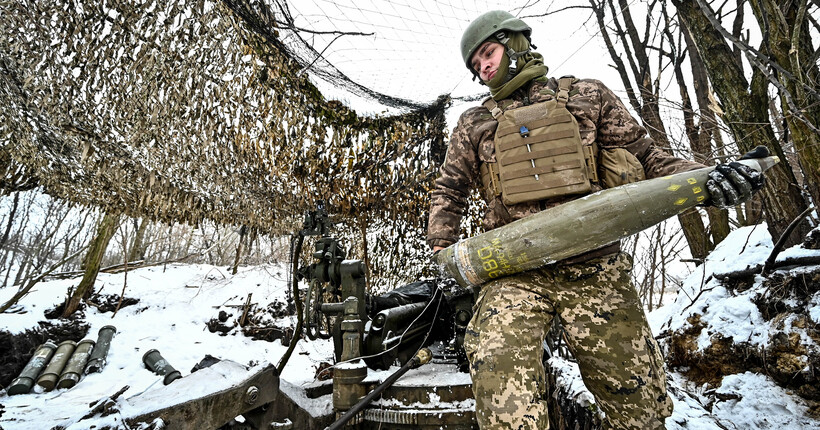 На всіх ділянках фронту точаться важкі бої, - Сирський